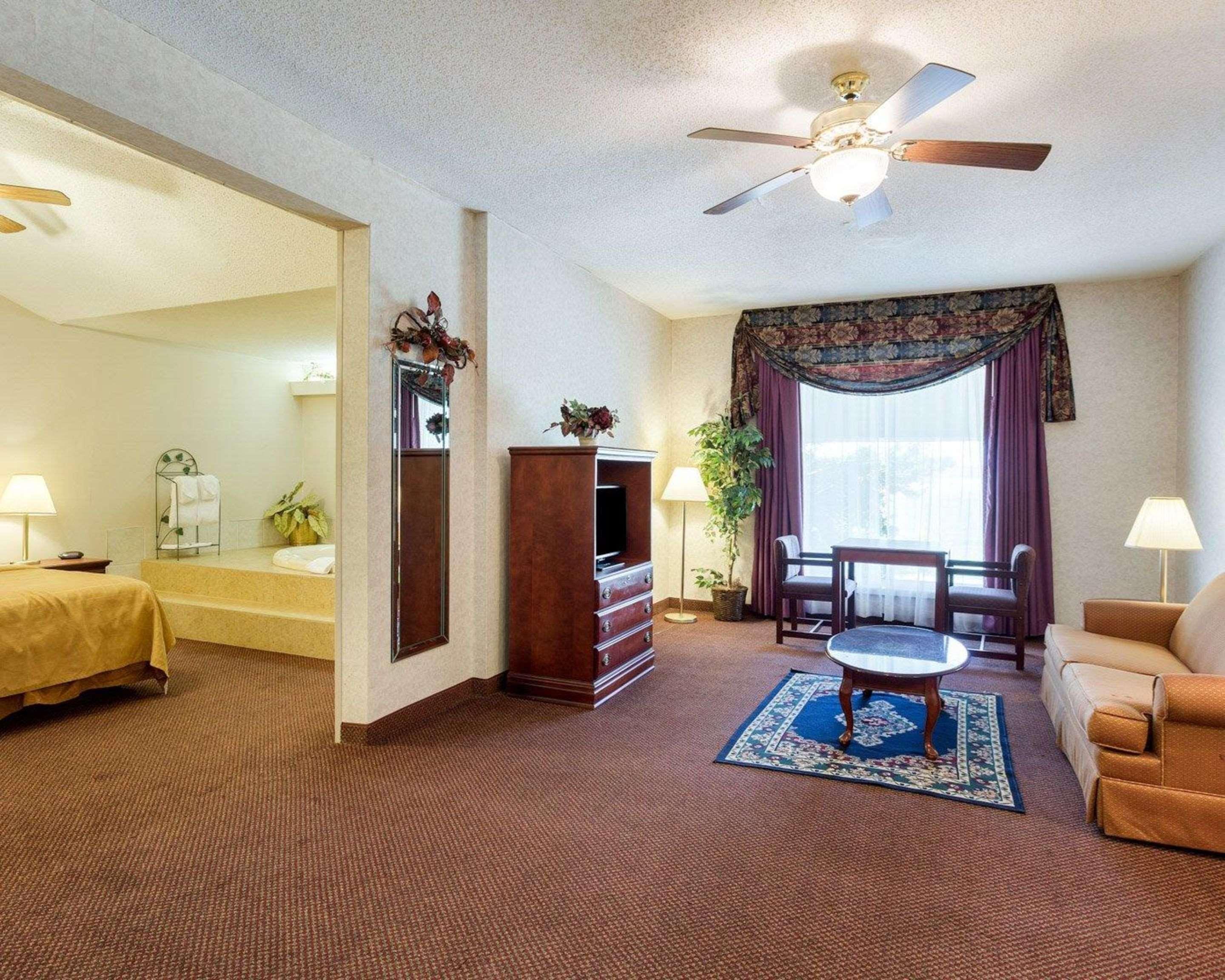 Quality Inn Robinsonville Exterior foto